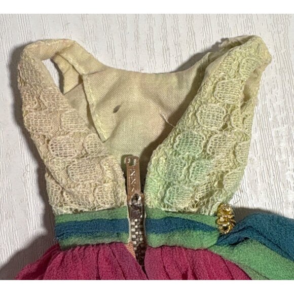 1960's Barbie Gown Fraternity Dance #1638 Lace Bodice Chiffon Skirt Brooch - Picture 5 of 14